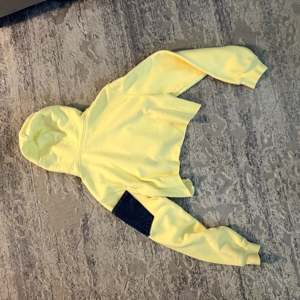 Michigan Wolverines Crop Hoodie - Picture 6 of 7